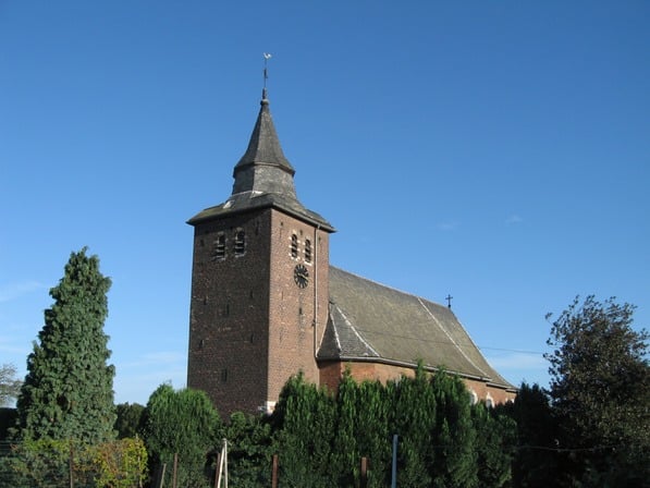 Eglise ciel bleu